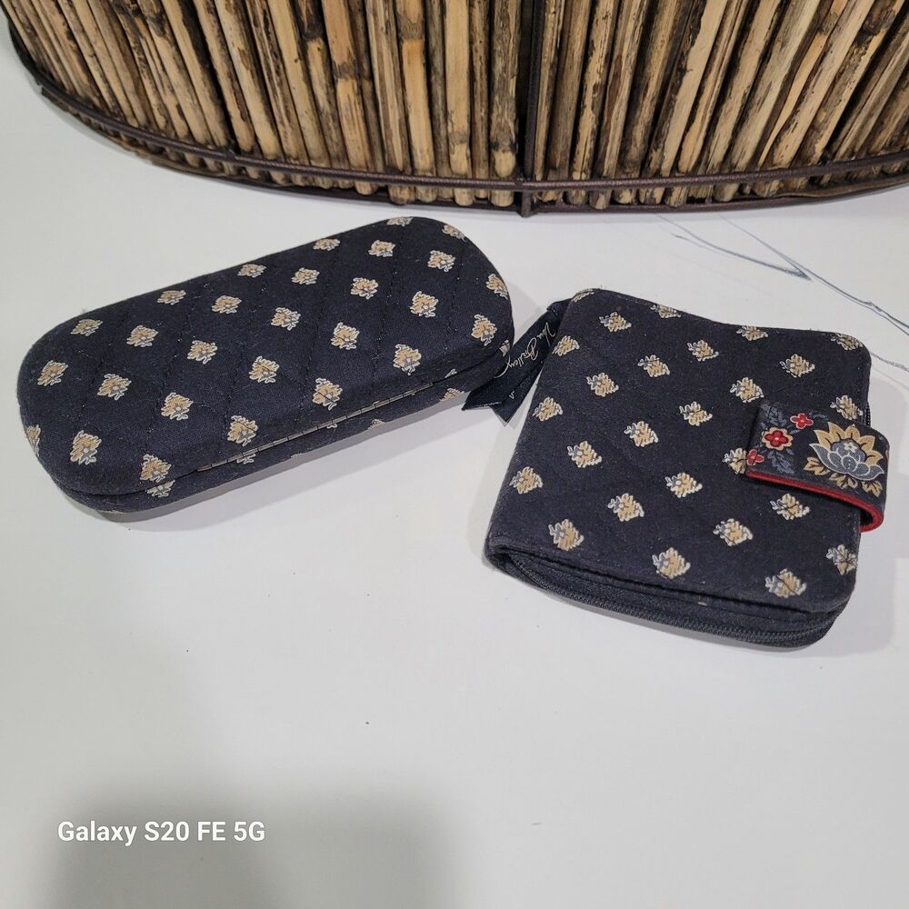 Vera Bradley Retired Black Red and Tan Glass Case and Zip Around Wallet SMBN - Picture 1 of 11